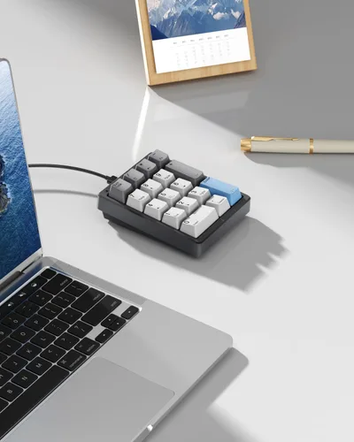 Vista 4 de Kisnt Numpad - Teclado mecánico de números, intercambiable en caliente, USB de 17 teclas, teclado numérico retroiluminado blanco con teclas PBT
