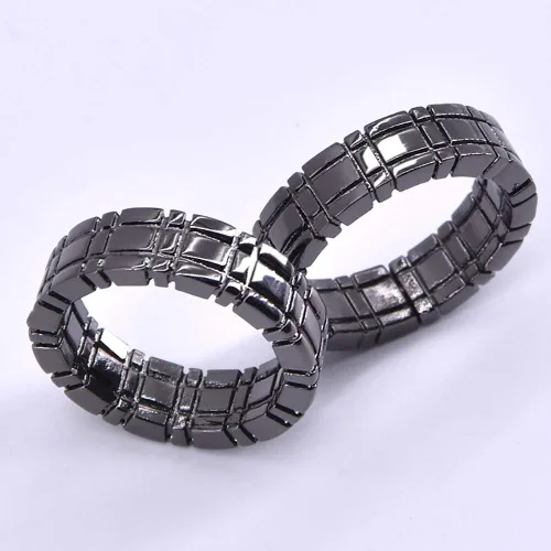 Vista 3 de Enjoyer Himber Anillo Trucos de magia Anillo de enlace Trucos mágicos Cerca de accesorios mágicos Anillo mágico (negro)