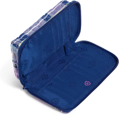 Vista 3 de Vera Bradley Cotton Smartphone Wristlet with RFID Protection