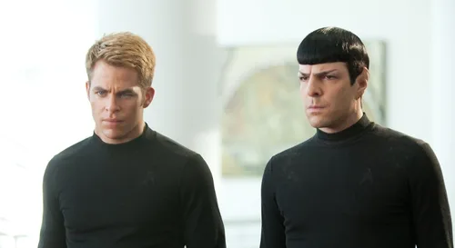 Vista 16 de Star Trek Into Darkness Blu-ray