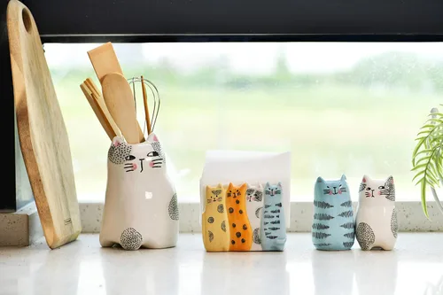 Vista 4 de Bico Gato de Dibujos Animados - Portautensilios de cerámica pintada a mano, apto para lavavajillas