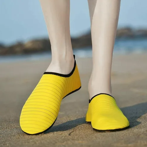 Vista 7 de Zapatos de agua para mujeres y hombres, zapatos de playa, calcetines de agua, zapatos de piscina, zapatos de secado rápido, zapatos de deportes