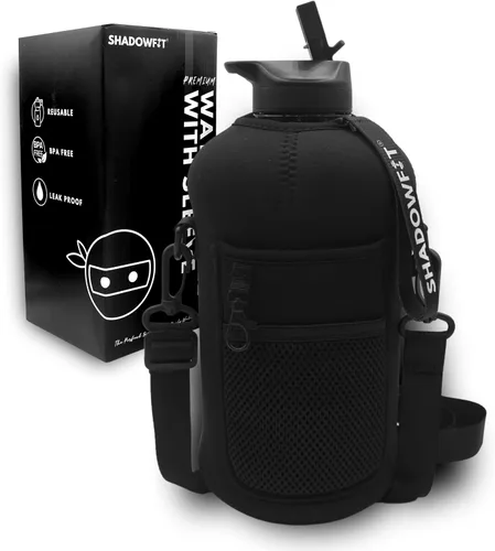 Vista 8 de Shadowfit Botellas de agua de medio galón (74 onzas, 2.2 litros) con mango de tapa de popote y funda de almacenamiento, soporte grande para jarra