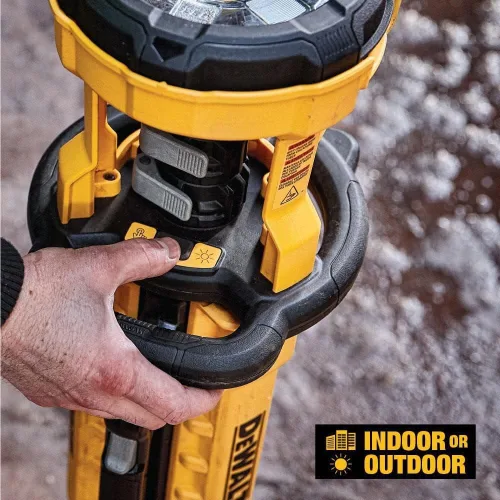 Vista 5 de DEWALT 20 V MAX - Luz de trabajo LED con soporte, luz de trípode, 3000 lúmenes de brillo con 3 modos, solo herramienta (DCL079B)
