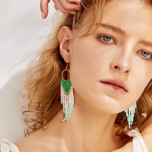 Vista 5 de Aretes de borla hechos a mano, aretes de cuentas de semillas, aretes bohemios con flecos para mujeres y niñas