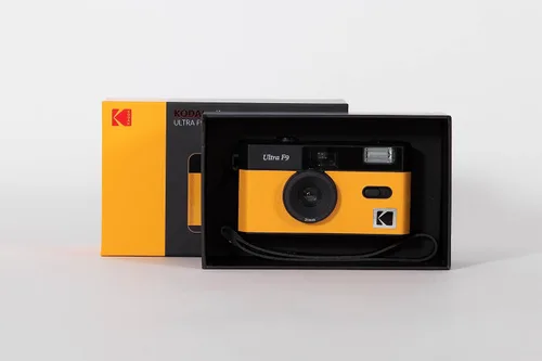 Vista 5 de Kodak Cámara de película Ultra F9, 1.378 in, negro x amarillo