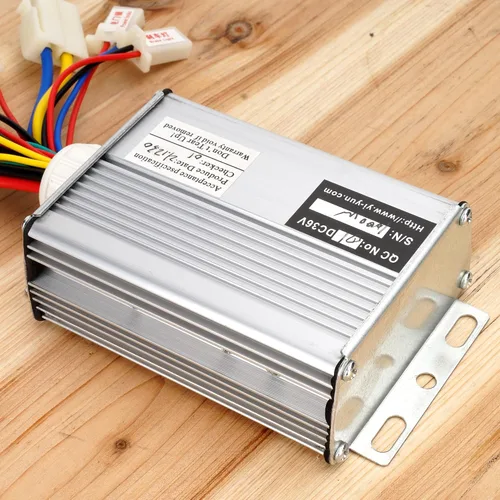 Vista 6 de Controlador 36v 1000w para scooter de motor eléctrico cepillado con terminal de conector de batería blanco