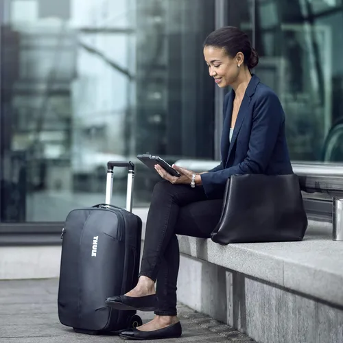 Vista 14 de Thule Subterra Carry On Roller 22