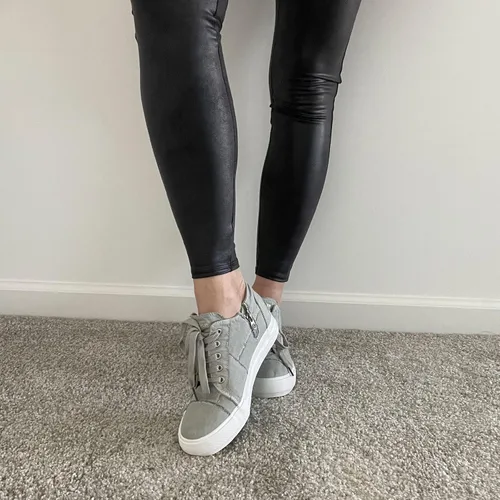 Vista 4 de JENN ARDOR Zapatos deportivos de cuña para mujer, zapatos de lona de moda, plataforma casual, tacón oculto, sin cordones, con cremallera lateral