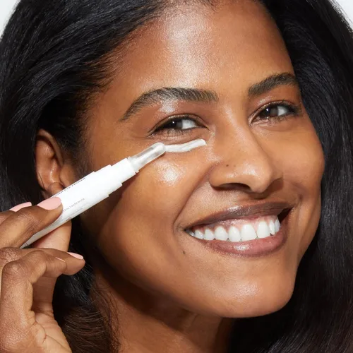 Vista 6 de LAURA GELLER NEW YORK Spackle Primer Iluminador, Hidratante y Aclarante para Debajo de los Ojos - Reduce la Apariencia de Líneas Finas - Dura Todo