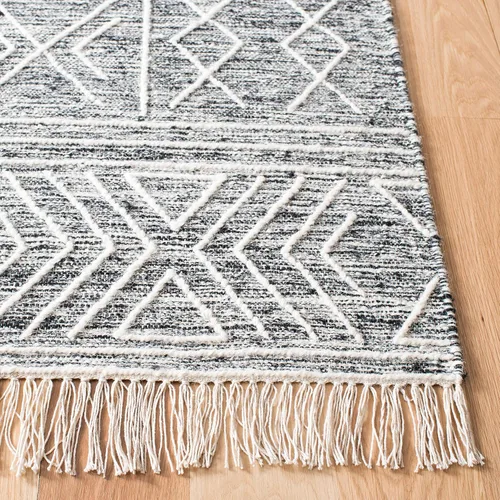 Vista 4 de SAFAVIEH Kilim Collection - Alfombra decorativa de 4 x 6 pies, color negro y marfil, lana marroquí con flecos, hecha a mano, ideal para zonas