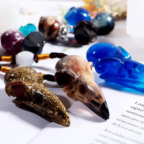 Vista 7 de Molde de resina de calavera – 3 piezas de mini cabezas de calavera 3D de cuervo y calaveras de silicona para resina epoxi, fabricación de joyas