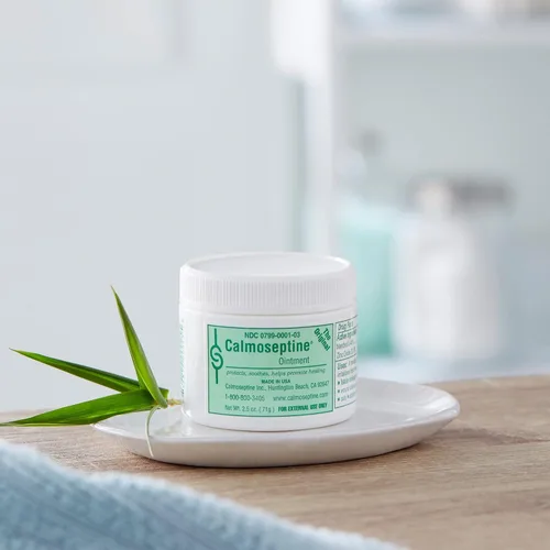 Vista 4 de Calmoseptine Ointment - Ungüento de 2.5 oz