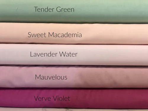Vista 2 de Art Gallery Fabrics Galería de arte Pure Elements Mauvelous Fabric, Lavendar