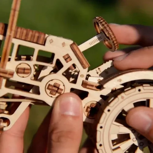 Vista 2 de WOODEN.CITY Rompecabezas 3D de tractor para adultos, modelo mecánico de tractor agrícola para adultos y adolescentes, kit de bricolaje de 148 piezas