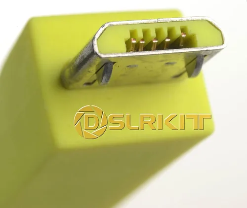Vista 3 de Logitech UE BOOM Altavoz Bluetooth Micro USB Cable 22AWG 1.2M 4ft Max 2.5A Amarillo
