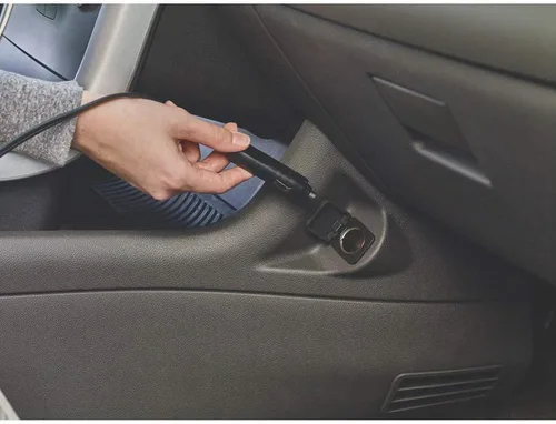Vista 7 de Black+Decker BDH1200NVAV aspiradora compacta para autos 12 voltios - Con cables
