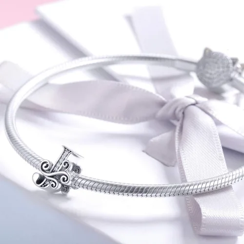 Vista 3 de Plata de ley 925 maciza con piedras cúbicas, opciones de regalo completas AZ alfabeto encantador, letras abalorios para pulseras europeas Pandora