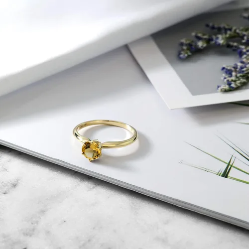 Vista 67 de Anillo de compromiso solitario con piedra preciosa redonda de oro amarillo de 14 quilates de 0.236 in para mujer Ajuste clásico de 6 puntas