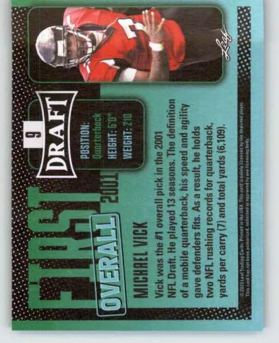 Vista 2 de 2023 Leaf Draft Blue #9 Michael Vick Football Trading Card