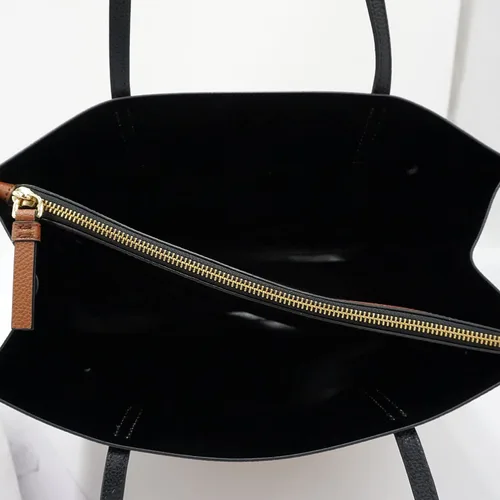 Vista 5 de Marc Jacobs Mini bolso de cuero molido