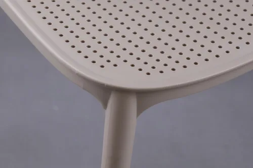 Vista 8 de CozyBlock - Silla de comedor apilable perforada de malla para interior y exterior, juego de 2 (Biege)