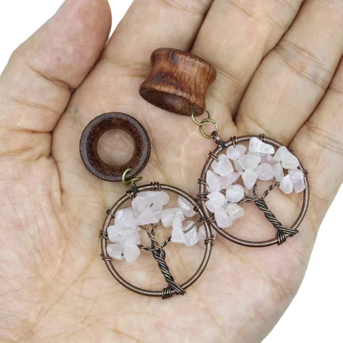 Vista 2 de Kit de dilatación de aretes de madera de cuarzo rosa hecho a mano con diseño de árbol de la vida