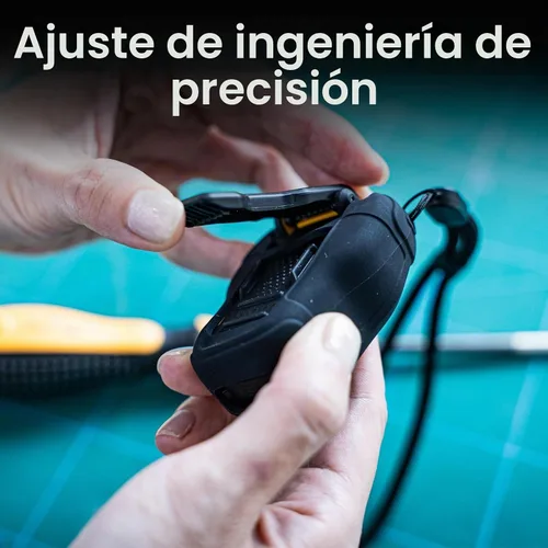 Vista 7 de CYBERGUYS Funda de Silicona para Altavoz Bluetooth Portátil DEWALT, Cubierta Protectora Duradera a Prueba de Golpes Antideslizante para Mini Altavoz