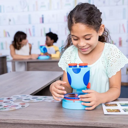 Vista 2 de Educational Insights GeoSafari Jr. Kidscope, Microscopio para niños, juguete STEM, relleno para cesta de Pascua para niños, regalo para niños