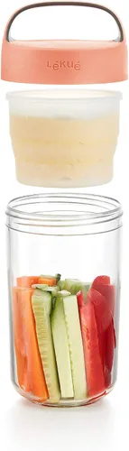 Vista 3 de Lékué Jar-To-Go - Tarro de viaje de 2 piezas, 20 onzas, coral, 100% hermético, para aperitivos, sopas, almuerzos con aderezos/aderezo, apto