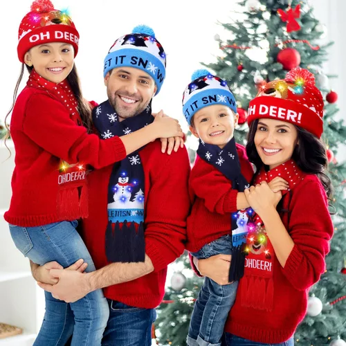 Vista 4 de Juego de 4 sombreros de Navidad con luz LED y bufanda iluminada, gorro de punto de Navidad, bufanda LED