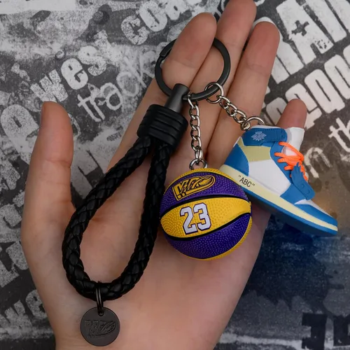 Vista 5 de MPK Mini llavero de tenis Llavero de baloncesto 3D, accesorios para hombres, mujeres y niños, regalos de graduación, regalos inspiradores
