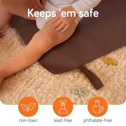 Vista 5 de Baby Uma Cambiador de bebé de cuero vegano - Cambiador impermeable y lavable, XL para bebés en crecimiento, no tóxico, sin plomo y sin ftalatos, se
