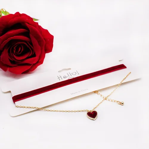 Vista 5 de haolry Gargantilla de corazón ajustable, collar clásico de terciopelo, gargantilla para mujeres y niñas