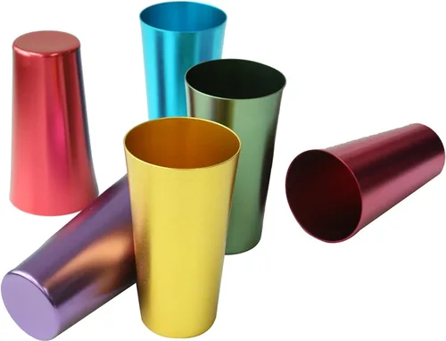 Vista 5 de 6 vasos de aluminio retro de Trademark Innovations, Multicolor