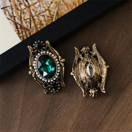 Vista 5 de Vintage Green CZ Stud Earrings for Women Antique Gold-Toned Cubic Zirconia Oval Crystal Shell Pearl Drop Studs Earring Boho Victorian Style Hollow