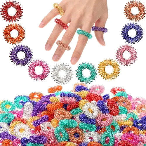 Vista 8 de Nuogo 500 anillos de acupresión para dedos sensoriales con pinchos, para aliviar el estrés, juguetes sensoriales para adolescentes y adultos, masaje