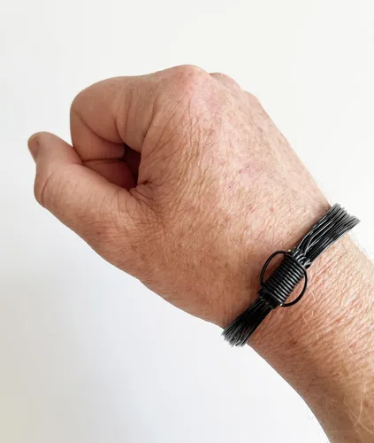 Vista 5 de Pulsera estilo nudo de elefante africano metal negro dos nudos Acero inoxidable