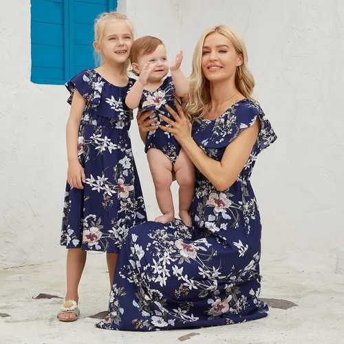 Vista 4 de PopReal - Vestidos con estampado floral a juego para madre e hija, de gasa, con volantes, manga corta, para la playa, con diadema, con tira de tela