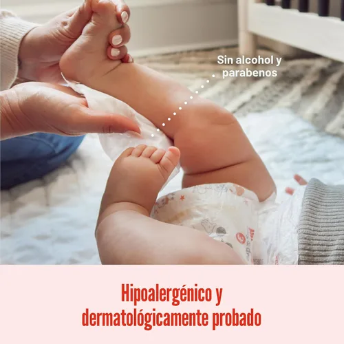 Vista 5 de Huggies Simply Clean Toallitas para Bebé Sin Fragancia, 1 Paquete con Tapa Abatible (64 Toallitas en Total), el Empaque Puede Variar