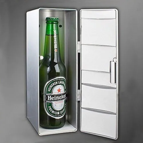 Vista 2 de Mini nevera USB alimentado portátil luz LED interna 5v 16.9 fl oz se ve genial en cualquier escritorio