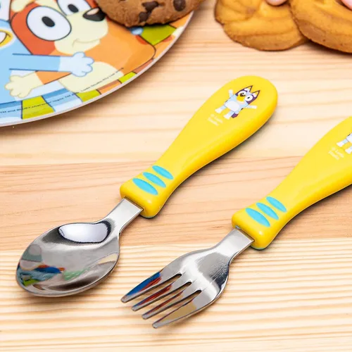 Vista 3 de Zak Designs Bluey - Juego de cubiertos para niños con divertido arte de personajes en ambos utensilios, tenedor antideslizante y cuchara es perfecto
