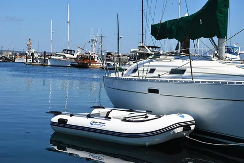 Vista 5 de Manta Ray 8.8' - Modelo SB-270 - Bote de aluminio soldado con calor premium con bolsa de asiento Suelo duro de aluminio rígido Bote inflable