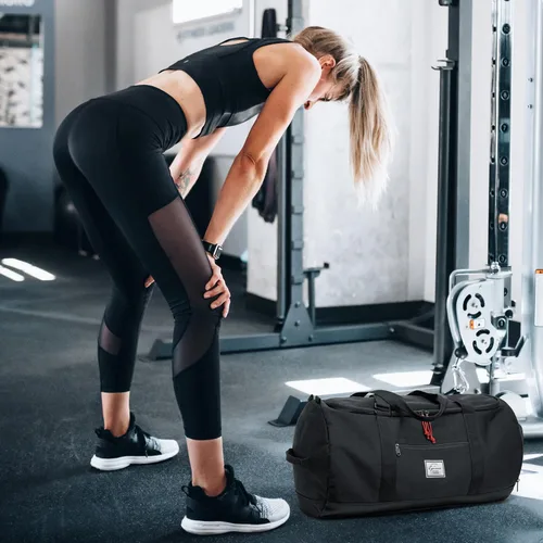 Vista 6 de Lyweem Bolsa de viaje para hombres, 60L, bolsa de lona deportiva, de gran tamaño, bolsa de fin de semana, bolsa de noche para mujeres