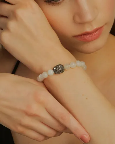Vista 3 de Shweta Creations 925 Sterling Silver Diamond Charm And Gemstone Precious Beads Bracelet for All