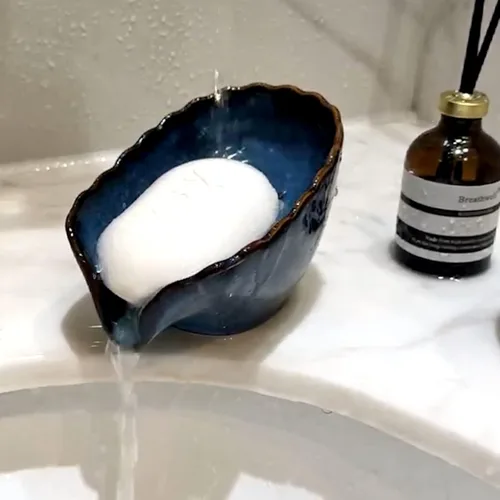 Vista 2 de Jabonera de cerámica, soporte para jabón autodrenante, fácil de limpiar, mantiene el jabón seco, jaboneras para baño, cocina, inodoro (azul)
