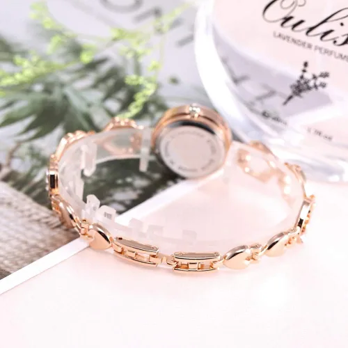Vista 8 de Reloj con incrustaciones de diamantes de aleación para mujer, con forma de corazón, relojes de vestir, relojes de pulsera de cuarzo para mujer