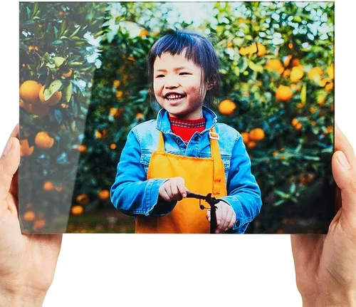 Vista 9 de Fracture - Impresión de foto en vidrio personalizada – 12 x 16 cm Tamaño de retrato extra pequeño Sube tu propia foto Arte de pared de vidrio