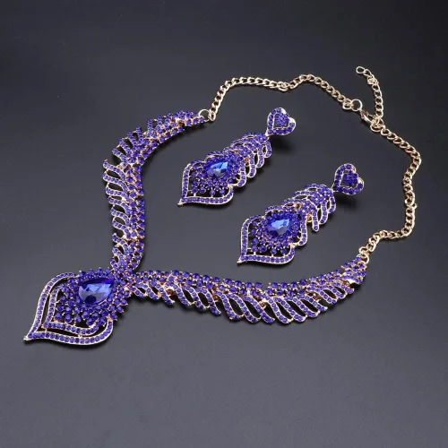 Vista 3 de Collar con colgante de corazón de diamantes de imitación de cristal de moda para mujer, accesorios de fiesta de boda nupcial