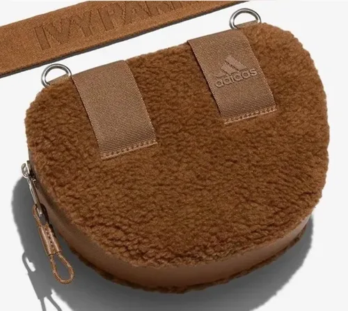 Vista 4 de Adidas Originals X Ivy Park Sherpa - Riñonera y riñonera color marrón salvaje, talla única, marrón (Wild Brown), Riñonera y riñonera